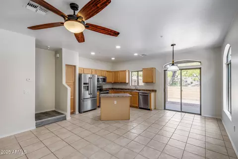 2250 E Deer Valley Rd #24, Phoenix, AZ 85024 photo 24