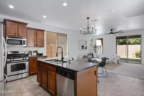 19172 E Kingbird Dr, Queen Creek, AZ 85142