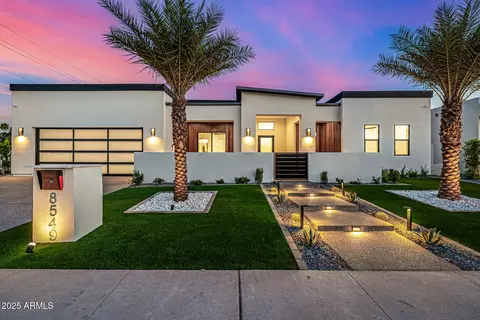 8549 E Indianola Ave, Scottsdale, AZ 85251