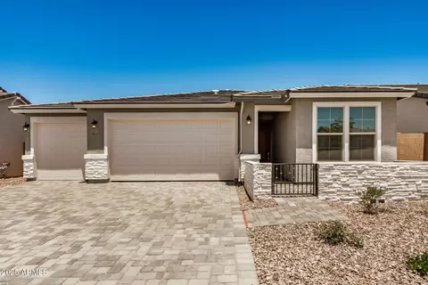 18210 W Hess St, Goodyear, AZ 85338