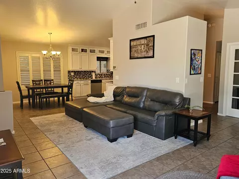 Living - 4721 E Abraham Ln, Phoenix, AZ 85050 photo 1 of 2