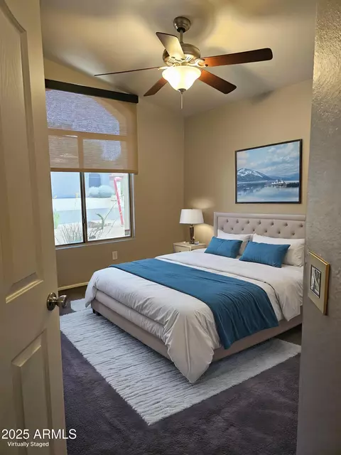 Bedroom - 4721 E Abraham Ln, Phoenix, AZ 85050 photo 2 of 2