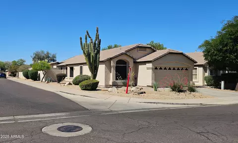4721 E Abraham Ln, Phoenix, AZ 85050