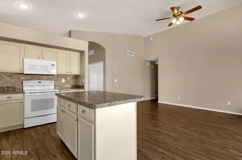 4434 E Thistle Landing Dr, Phoenix, AZ 85044 photo 18