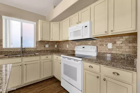 4434 E Thistle Landing Dr, Phoenix, AZ 85044 photo 19