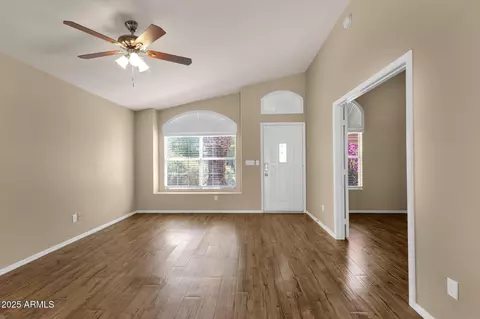 4434 E Thistle Landing Dr, Phoenix, AZ 85044 photo 7