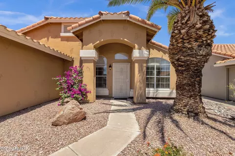 4434 E Thistle Landing Dr, Phoenix, AZ 85044 photo 6