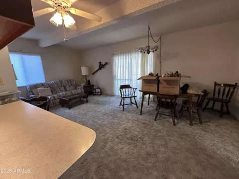 3749 E Laurel Ln, Phoenix, AZ 85028 photo 4
