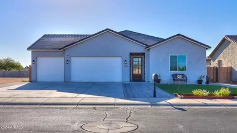 1579 N Himosa Dr, Casa Grande, AZ 85122