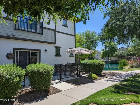 1814 E Bridgeport Pkwy #103, Gilbert, AZ 85295