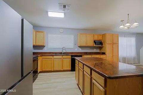 1125 E Milada Dr, Phoenix, AZ 85042 photo 31