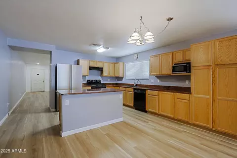 1125 E Milada Dr, Phoenix, AZ 85042 photo 29