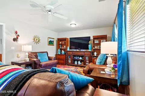 Living - 601 E Phoenix St, Payson, AZ 85541 photo 3 of 7