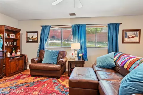Living - 601 E Phoenix St, Payson, AZ 85541 photo 6 of 7