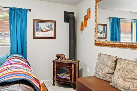 Living - 601 E Phoenix St, Payson, AZ 85541 photo 7 of 7