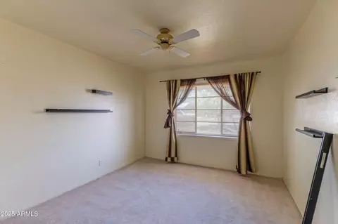 323 E Griswold Rd, Phoenix, AZ 85020 photo 15
