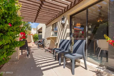 Exterior - 4818 E Hazel Dr #1, Phoenix, AZ 85044 photo 3 of 4