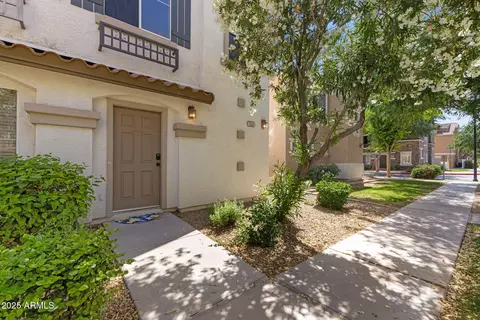 753 N Port Dr, Gilbert, AZ 85233