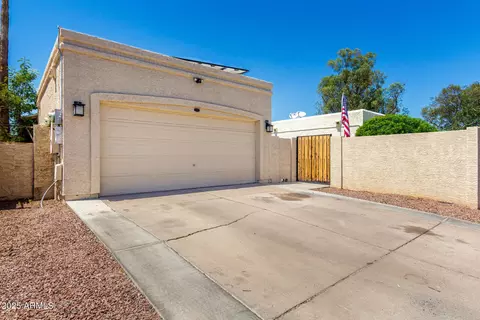 630 E Jensen St #154, Mesa, AZ 85203