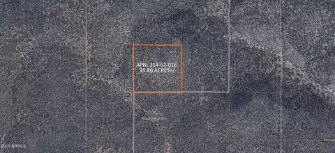 8711 N High Mountain Rd #-, Peach Springs, AZ 86434