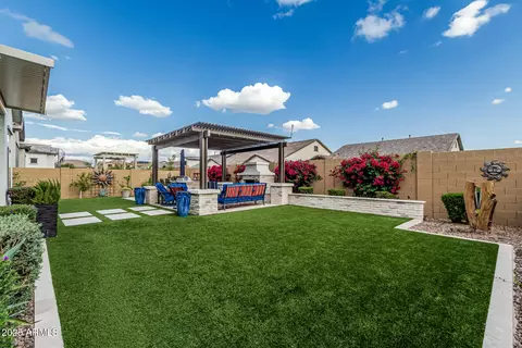 Exterior - 8127 E June St, Mesa, AZ 85207 photo 26 of 34