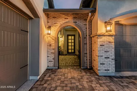 Entry Way - 8127 E June St, Mesa, AZ 85207 photo 1 of 3