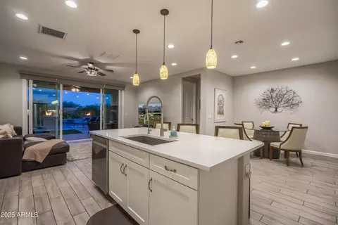 2339 E Questa Dr, Phoenix, AZ 85024 photo 8