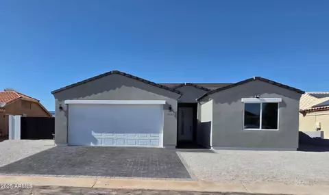10084 W Mazatlan Dr, Arizona City, AZ 85123