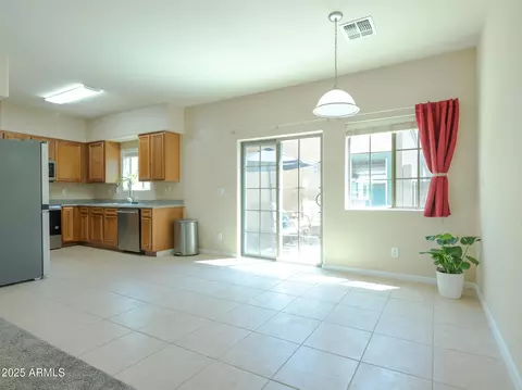 2826 E Tracy Ln #3, Phoenix, AZ 85032 photo 4