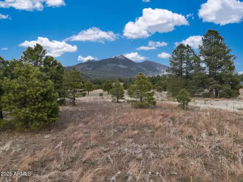 9025 N Snowbowl Ranch Rd #5, Flagstaff, AZ 86001
