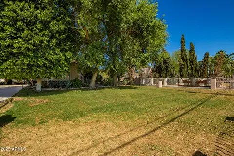 7804 S 15th Ave, Phoenix, AZ 85041