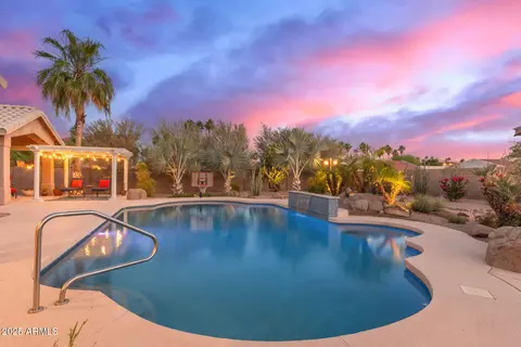 Exterior - 3733 E Kachina Dr, Phoenix, AZ 85044 photo 4 of 11