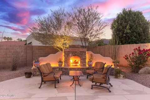 Exterior - 3733 E Kachina Dr, Phoenix, AZ 85044 photo 7 of 11