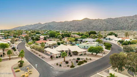 View/Area - 3733 E Kachina Dr, Phoenix, AZ 85044 photo 9 of 9