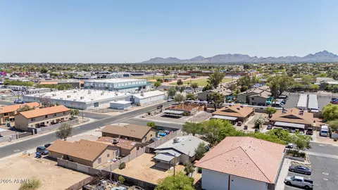View/Area - 2936 E Beck Ln, Phoenix, AZ 85032 photo 13 of 13