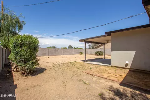 Exterior - 2936 E Beck Ln, Phoenix, AZ 85032 photo 12 of 12