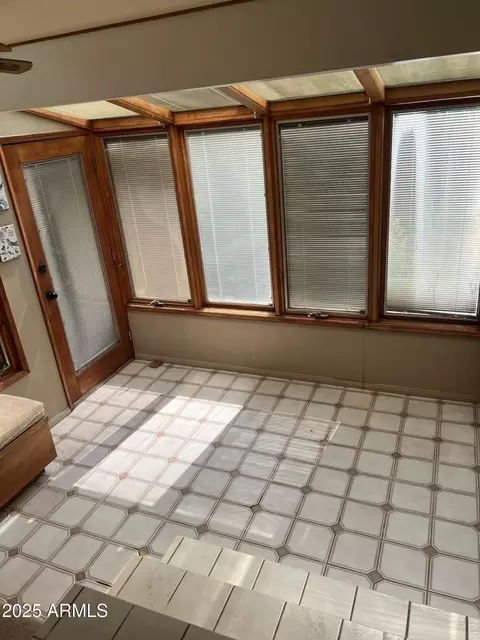 566 E Carico St, Globe, AZ 85501 photo 21