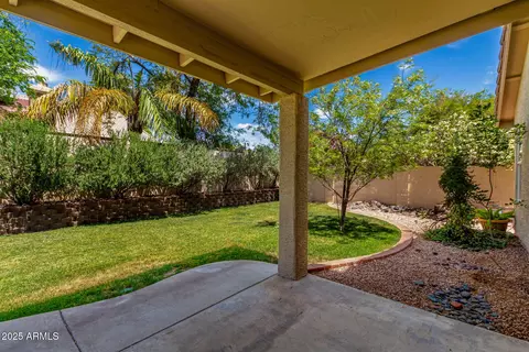 Exterior - 4544 E Campo Bello Dr, Phoenix, AZ 85032 photo 3 of 5
