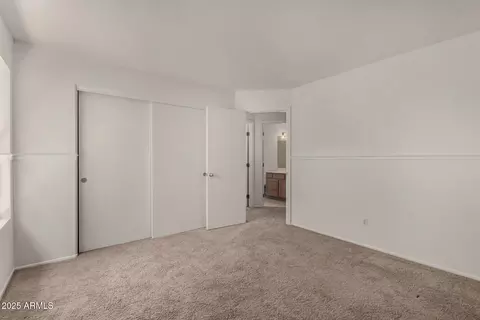 Bedroom - 4544 E Campo Bello Dr, Phoenix, AZ 85032 photo 3 of 3