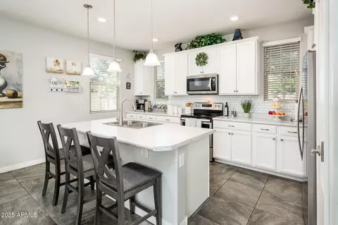 Kitchen - 1151 S Avoca --, Mesa, AZ 85208 photo 3 of 4