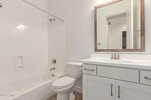 Bath - 5756 E Star Valley St, Mesa, AZ 85215 photo 3 of 4