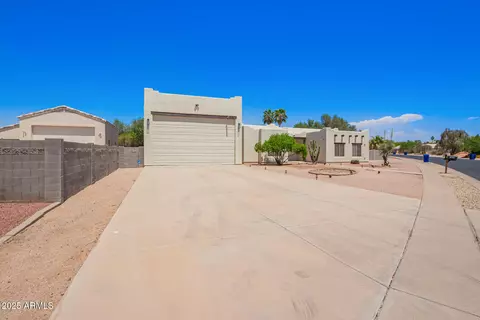 1018 E Knoll St, Mesa, AZ 85203 photo 3