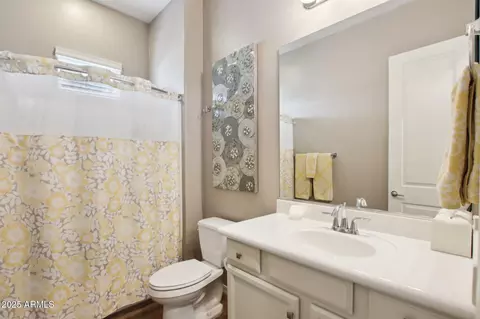 Bath - 3163 E Austin Dr, Gilbert, AZ 85296 photo 3 of 3