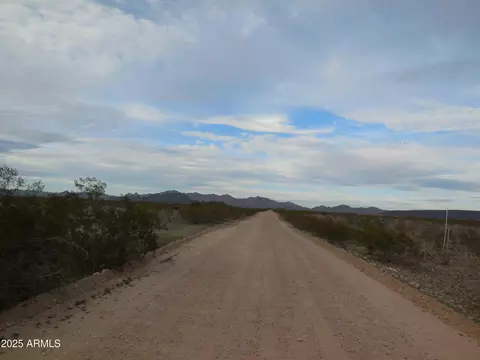 380 W Th W Camelback Rd #-, Tonopah, AZ 85354