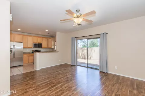 15818 N 25th St #124, Phoenix, AZ 85032