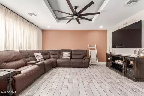2132 W Chambers St, Phoenix, AZ 85041 photo 9