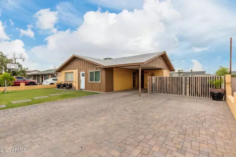 2132 W Chambers St, Phoenix, AZ 85041 photo 4