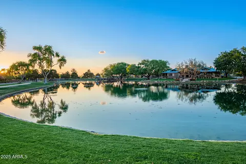 View/Area - 4038 E Wagon Cir, Gilbert, AZ 85297 photo 2 of 3