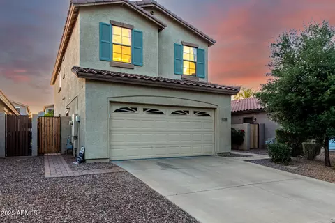 4038 E Wagon Cir, Gilbert, AZ 85297