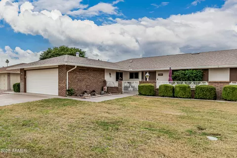 9606 W Long Hills Dr, Sun City, AZ 85351